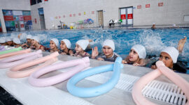 GENÇLER SPORLA BULUŞTU: “YÜZME BİLMEYEN KALMASIN” SERTİFİKA TÖRENİ VE “BİR YILDIZ TUT KAYMADAN” ETKİNLİĞİ GERÇEKLEŞTİRİLDİ