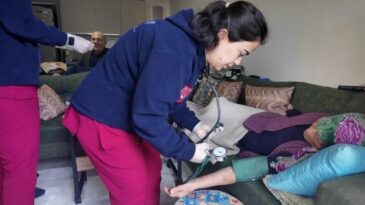 “SARIÇAM’DA SAĞLIK, EVLERİN KAPISINDA”