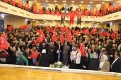 AK PARTİ ADANA DANIŞMA MECLİSİ TOPLANTISI YOĞUN KATILIMLA GERÇEKLEŞTİ