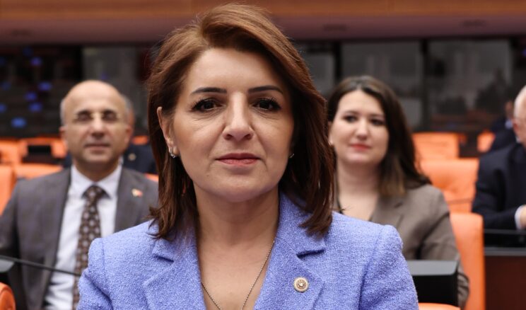 CHP’Lİ GÜLCAN KIŞ’TAN MİLYONLARI İLGİLENDİREN BORÇ KRİZİNE İLİŞKİN KANUN TEKLİFİ- İŞTE DETAYLAR