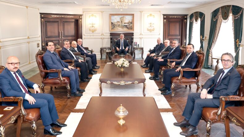 ADASO’DAN ADANA VALİSİ YAVUZ’A ZİYARET