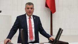 EMEKLİ VE MEMURLAR İÇİN TATİL TEKLİFİ MECLİS’TE