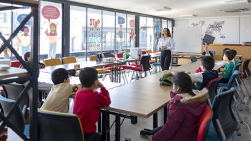 MERSİN BÜYÜKŞEHİR’DEN AKRAN ZORBALIĞINI ÖNLEME ATÖLYESİ