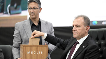 VAHAP SEÇER: “2026 BÜYÜK PROJE VE YATIRIMLARIN YILI OLACAK”