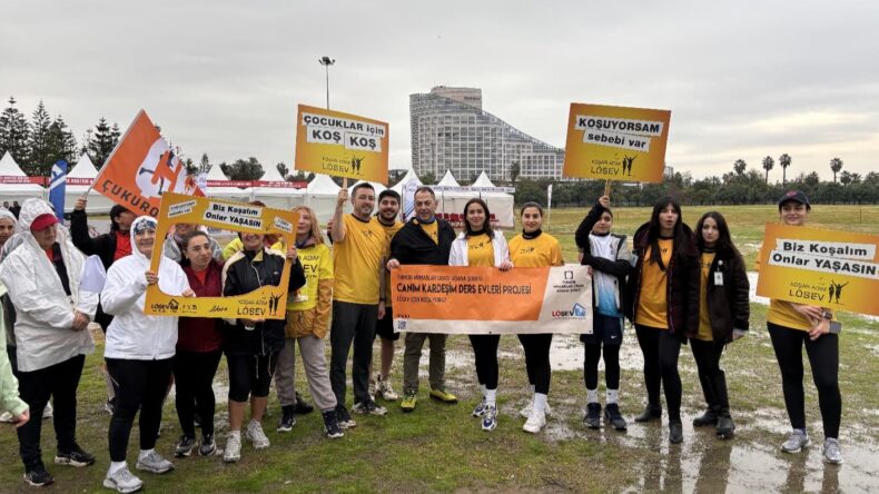 MİMARLAR LÖSEMİLİ ÇOCUKLAR İÇİN KOŞTU