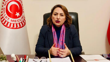 AÇLIK SINIRI 30 BİN LİRA, EMEKLİ MAAŞI 18 BİN 939 LİRA!