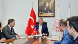 VALİ MUSTAFA YAVUZ ÇUKUROVA KALKINMA AJANSI’NDA YATIRIMLARLA İLGİLİ BİLGİ ALDI