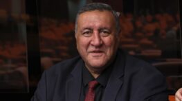 GÜRER: “BAYRAM SEVİNCİ YERİNE GEÇİM DERDİ ALDI”