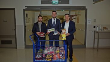 GENÇ BİRLİK ADANA’DAN MİNİK YÜREKLERE MORAL ZİYARETİ