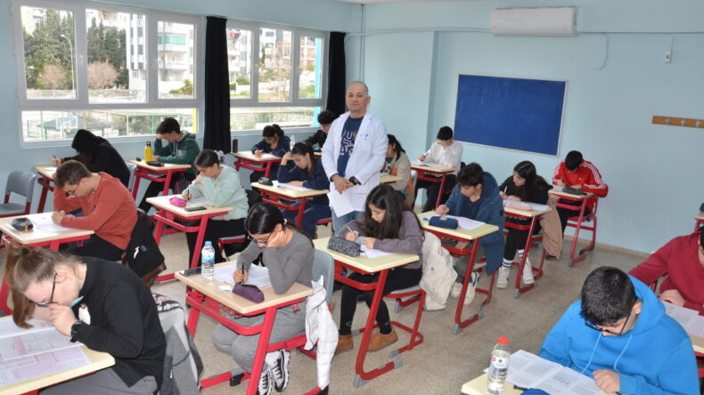 FİNAL’İN BURSLULUK SINAVINA REKOR KATILIM