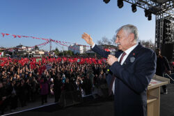 ZEYDAN KARALAR, KADİRLİ’DE COŞKUYLA KARŞILANDI