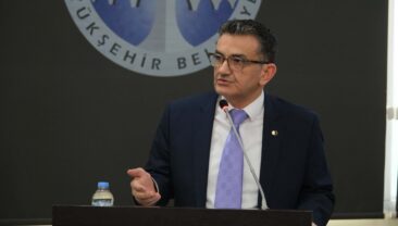 ÖZGÜR ALTIOK: “ZEYDAN KARALAR’IN GÖREVE İADESİNİ VE DİĞER ARKADAŞLARIMIZIN TAHLİYESİNİ BEKLİYORUZ”