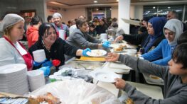 SEYHAN’DA BİRLİK VE KARDEŞLİK SOFRASI