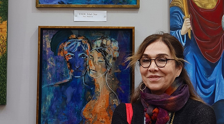 SANATIN HAFIZASI PARİS’TE ADANALI BİR İMZA TAŞIYOR