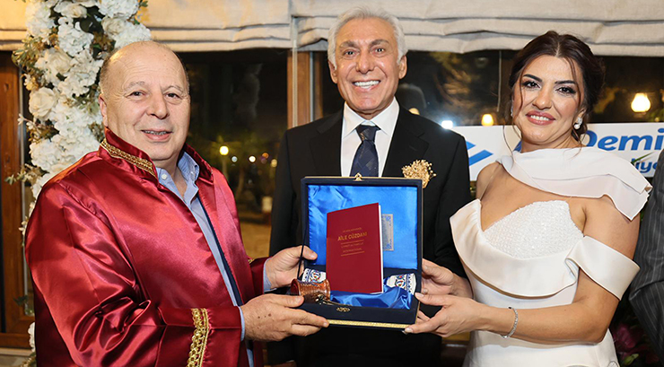 HULUSİ GÜVEL, HAYATINI ESRA ÖZDEN’LE BİRLEŞTİRDİ