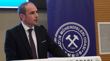 BÜLENT ZERENGÖK VE YÖNETİMİ GÜVEN TAZELEDİ