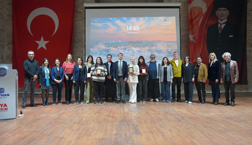 ADANA GÜNEY ROTARY KULÜBÜ’NDEN GENÇ MİMAR ADAYLARINA DESTEK