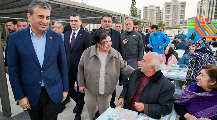 SEYHAN BELEDİYESİ’NDEN RAMAZAN’DA BİRLİK SOFRASI