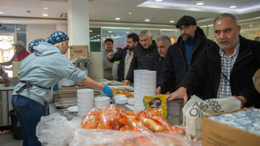SEYHAN’IN KENT LOKANTALARI RAMAZAN BOYUNCA ÜCRETSİZ…