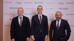 TÜRKONFED VE GARANTİ BBVA ADANA’DAKİ KOBİ’LERE İKİZ DÖNÜŞÜMÜ ANLATTI