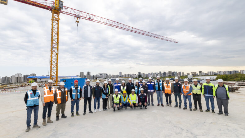 BAŞKAN SEÇER, MEZİTLİ İÇMESUYU ŞEBEKE PROJESİ ÇALIŞMALARINI İNCELEDİ