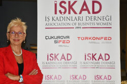İŞKAD: “KADINLARIN VE GENÇLERİN ÜRETİMDE DAHA GÜÇLÜ YER ALDIĞI BİR TÜRKİYE DİLİYORUZ”