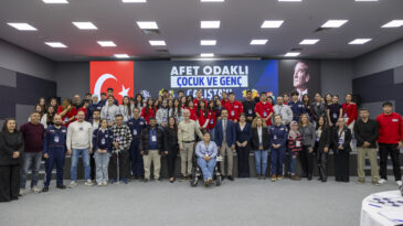 MERSİN BÜYÜKŞEHİR,  AFETLERE DİRENÇLİ MERSİN İÇİN ÇALIŞTAY DÜZENLEDİ