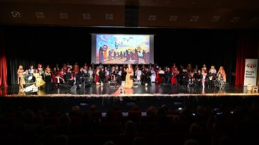 MERSİN BÜYÜKŞEHİR’DE KADINLARIN SESİ EZGİLER VE DANSLARLA YÜKSELDİ