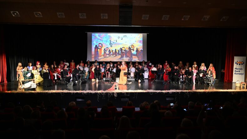 MERSİN BÜYÜKŞEHİR’DE KADINLARIN SESİ EZGİLER VE DANSLARLA YÜKSELDİ