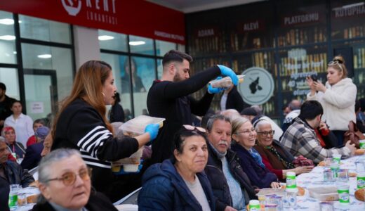 SEYHAN BELEDİYESİ’NDEN KAPSAYICI İFTAR SOFRASI