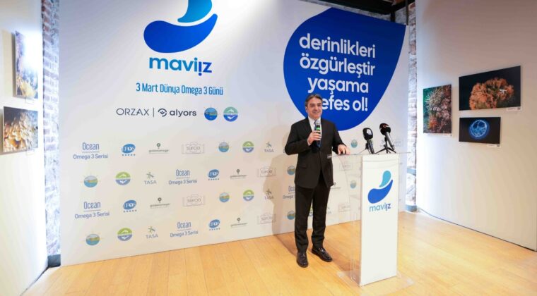 MAVİ İZ PROJESİYLE DENİZ KİRLİLİĞİNE SANAT DOKUNUŞU