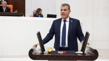“TARIMI HOR GÖRENLER, YARINI ZOR GÖRÜR”