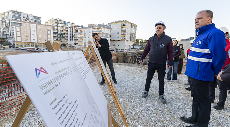 BAŞKAN SEÇER, SPOR PARK TARSUS YERLEŞKESİ’NDE İNCELEMELERDE BULUNDU