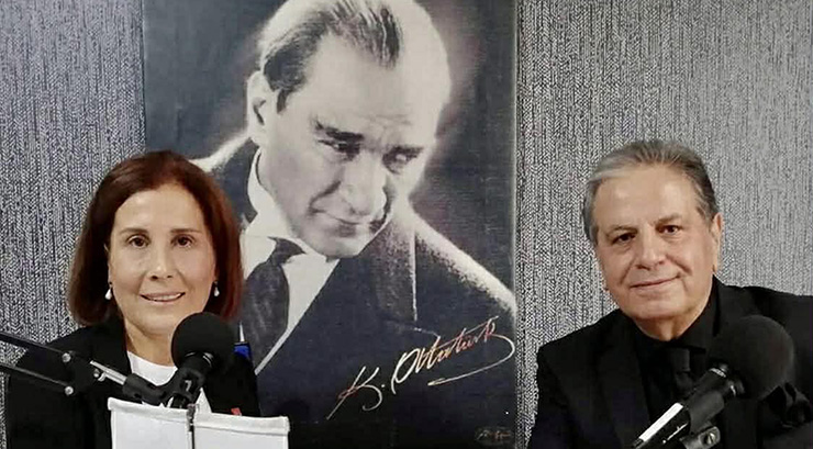 OYA TEKİN VE KALABALIK HAYATLAR – BEKİR SITKI ÖZER YAZDI