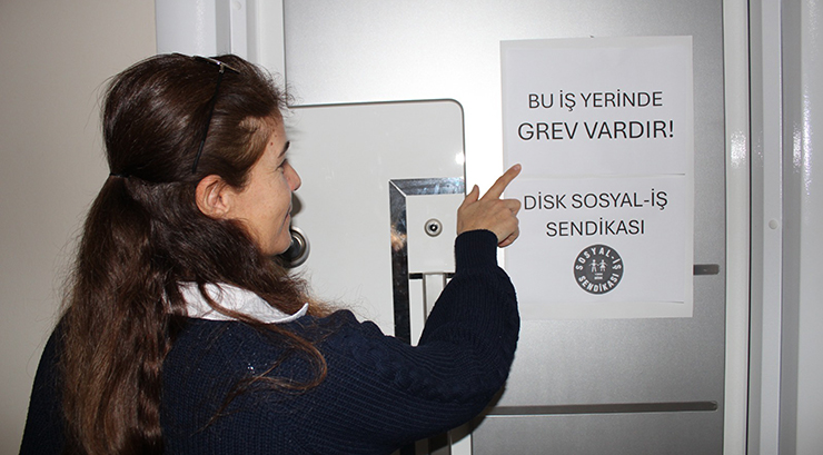 DİSK SOSYAL İŞ GREVE GİDİYOR