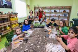 MERSİN BÜYÜKŞEHİR’DEN ÇOCUKLARA DOĞAYLA İÇ İÇE ATÖLYE…