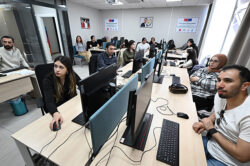 MERSİN BÜYÜKŞEHİR’DEN GENÇLERE YAPAY ZEKA VE VERİ ANALİZİ EĞİTİMİ