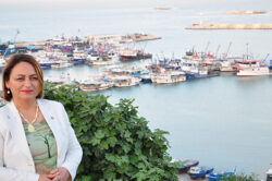 MÜZEYYEN ŞEVKİN: “KARATAŞ’A MÜJDE DEDİLER, 2 YIL OLDU HÂLÂ SES YOK”