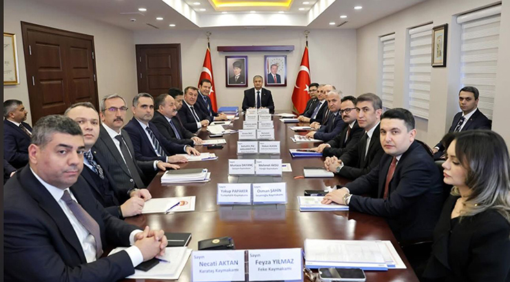 VALİ YAVUZ, VALİ YARDIMCILARI VE KAYMAKAMLARLA BİR ARAYA GELDİ