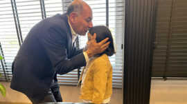 BAŞKAN ERDİNÇ ALTIOK: “BAYRAMIN EN GÜZEL YANI AYNI KALPTE BİRLEŞMEK”