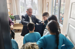 ERDİNÇ ALTIOK, SOSYAL DAYANIŞMAYI GÜÇLENDİRİYOR, TURİZMİ CANLANDIRIYOR