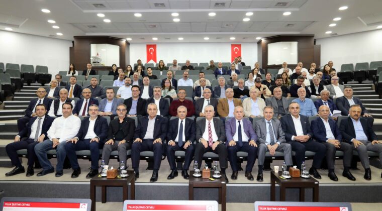 BAŞKAN KIVANÇ; “ZORLU ŞARTLARA RAĞMEN ÜRETİM ÇARKLARI DÖNÜYOR”