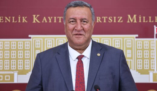 GÜRER: “VATANDAŞ BORÇ VE FAİZ YÜKÜ ALTINDA EZİLİYOR”