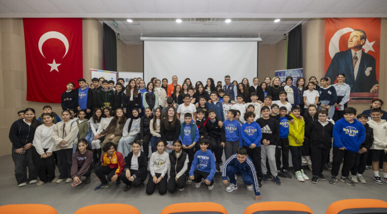 MERSİN BÜYÜKŞEHİR’DEN ÇOCUKLARA ‘SİBER GÜVENLİK’ EĞİTİMİ…