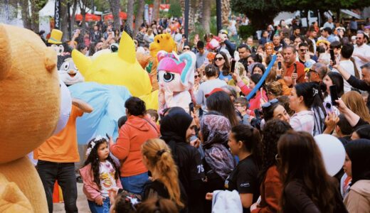 MARKA ŞEHİR ADANA’DA KARNAVAL HEYECANI