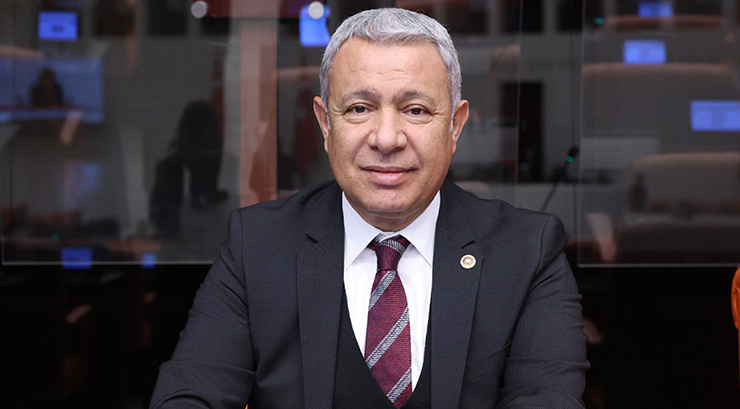 ORHAN SÜMER: “KÂR HIRSI LİYAKATSİZLİĞİ GETİRDİ”