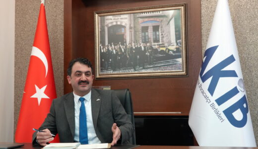 AKMİB İLK ÇEYREKTE ÇİFT HANELİ ARTIŞLA 1,6 MİLYAR DOLAR İHRACATA İMZA ATTI