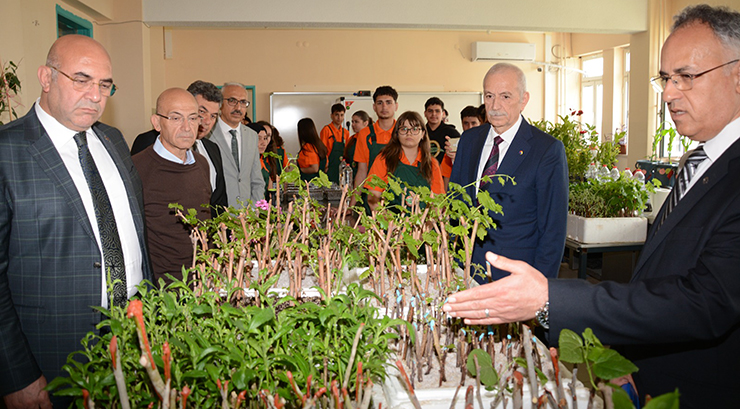 TARIM LİSESİ İLK DANIŞMA KURULU TOPLANTISI YAPILDI