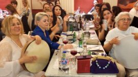 GÖNÜLLERİNCE EĞLENDİLER