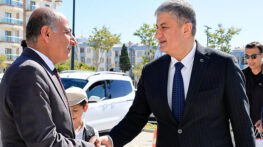 BAŞKAN ERDİNÇ ALTIOK: “YUMURTALIK’I ORTAK AKILLA GELECEĞE TAŞIYORUZ”